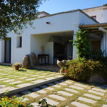 Li Petri Manni Bed & Breakfast Olbia Exterior photo